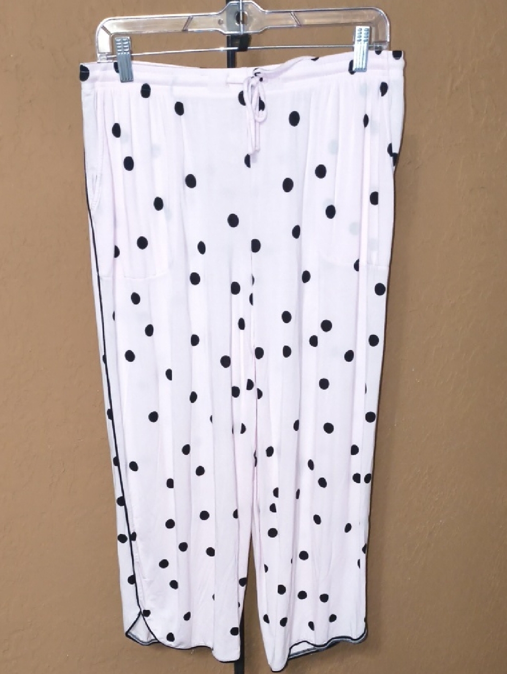 Soma Women's Pink Sleep Pants with Black Polka Dots & Piping Size Medium